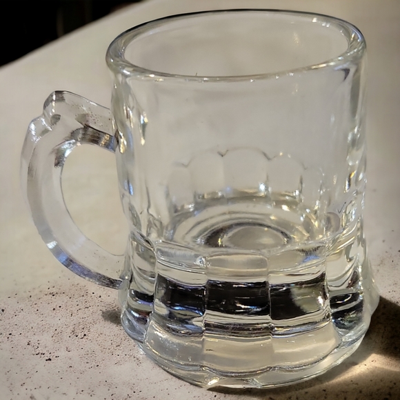 1 Vtg 40s Miniature Anchor Hocking Child's Glass Mug Toothpick Holder Shot Glass - Picture 1 of 2